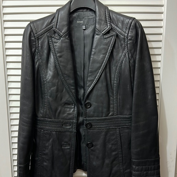 Avanti Black Genuine Leather Women’s Jacket - Picture 1 of 10
